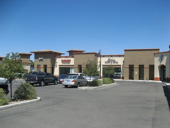 Waterloo Center: 1352 - 1362 N Hwy 395, Gardnerville, NV 89410